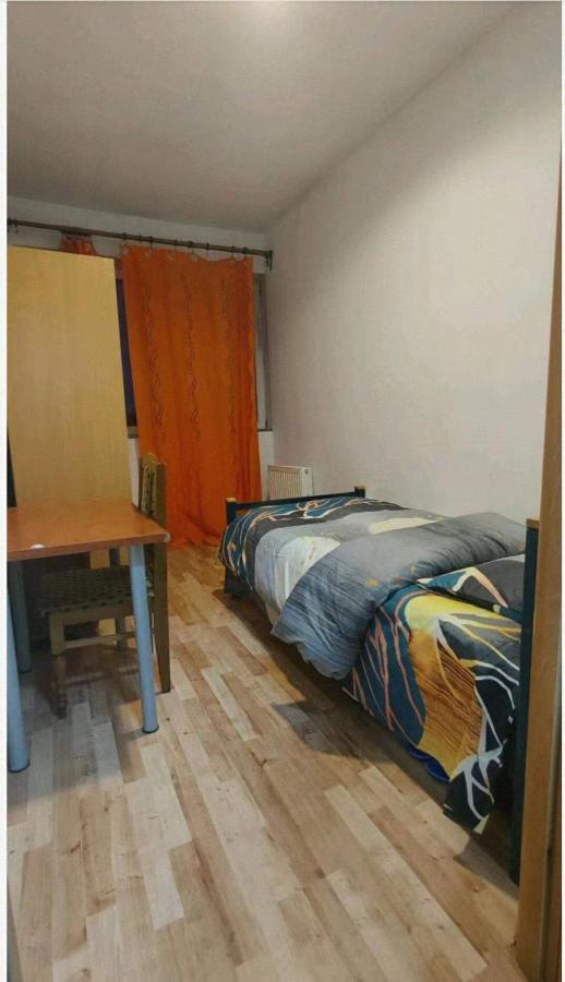 ラシン La Madriguera Bed & Breakfast エクステリア 写真